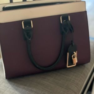 Aldo purse, like brand new. Used it a couple of times.